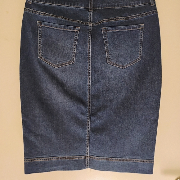 Denim Skirt - Picture 4 of 7